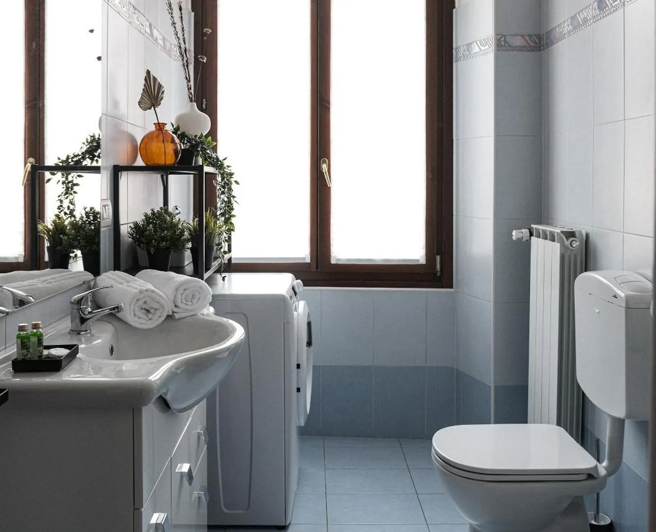Appartamento Charmescape Oldtown - 6 Min Walk To Berninaexpress Tirano